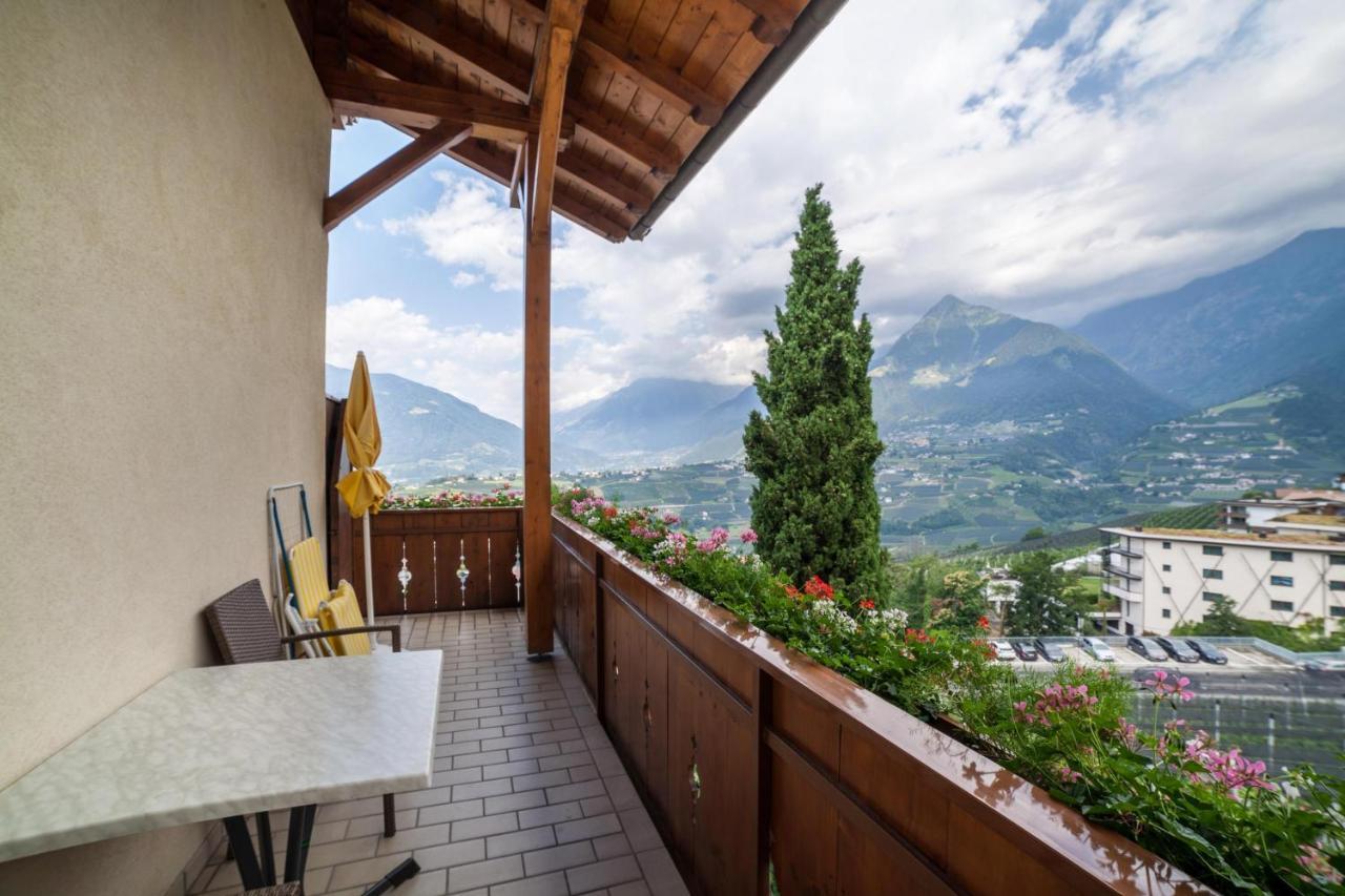 Hahnenkamm Rainegg Apartamento Schenna Exterior foto